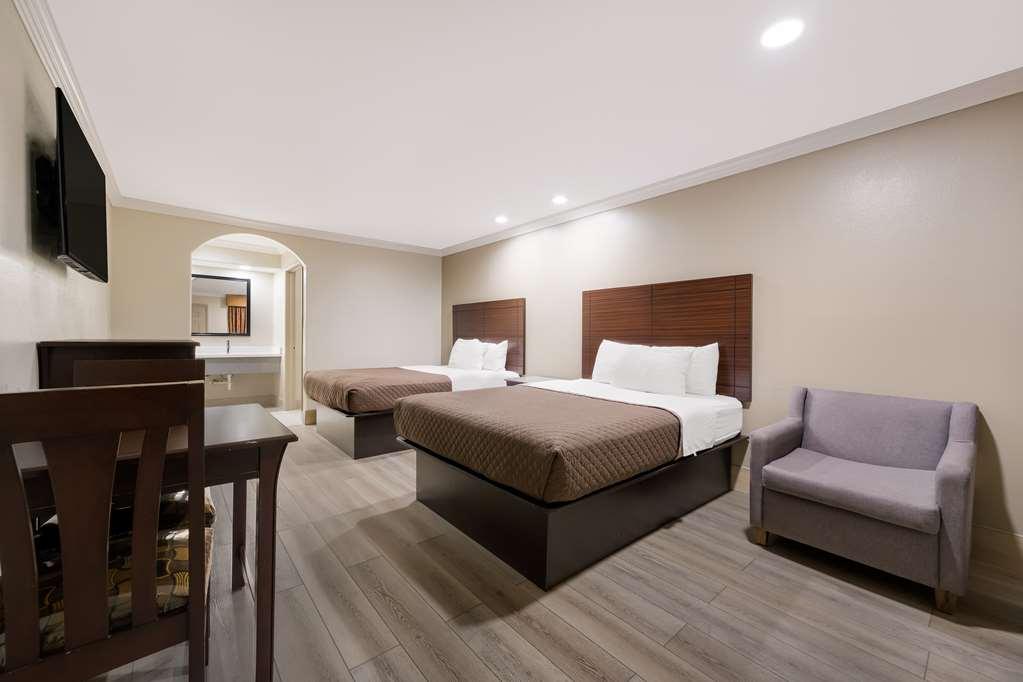 Americas Best Value Inn Houston Heights At I-45 Zimmer foto