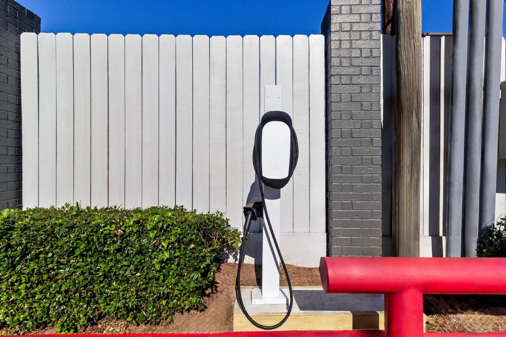 Americas Best Value Inn Houston Heights At I-45 Exterior foto